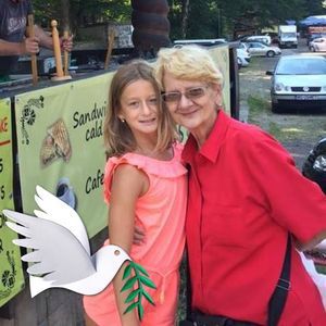 Meet your Posher, Beatrice